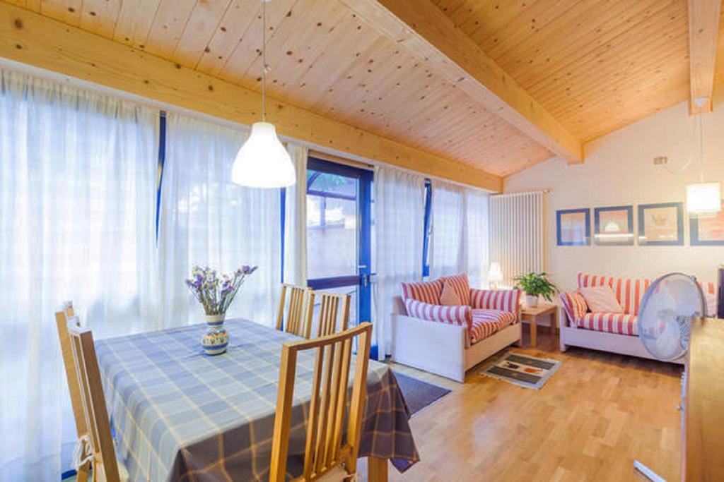 La Casa Trasparente - Locazioni Brevi Аркуньяно Экстерьер фото